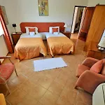 Cosy Carvoeiro 5 Bedrooms Casa Solara Table Tennis Table * Porches (Algarve)