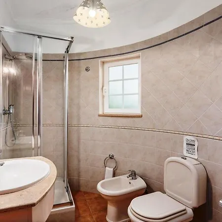 Cosy Carvoeiro 5 Bedrooms Casa Solara Table Tennis Table Private Pool Alporchinhos Villa *