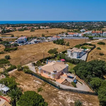 Cosy Carvoeiro 5 Bedrooms Casa Solara Table Tennis Table Private Pool Alporchinhos