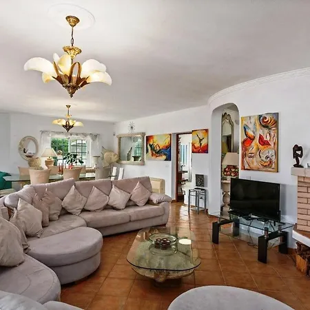 Cosy Carvoeiro 5 Bedrooms Casa Solara Table Tennis Table Private Pool Alporchinhos Porches (Algarve)