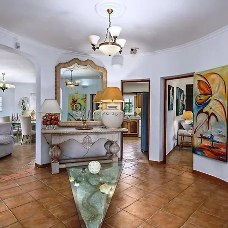 Cosy Carvoeiro 5 Bedrooms Casa Solara Table Tennis Table Private Pool Alporchinhos Villa Porches (Algarve)