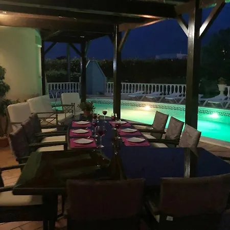 Villa Cosy Carvoeiro 5 Bedrooms Casa Solara Table Tennis Table Private Pool Alporchinhos