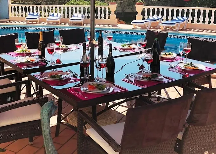 Cosy Carvoeiro 5 Bedrooms Casa Solara Table Tennis Table