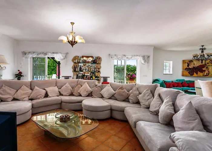 Cosy Carvoeiro 5 Bedrooms Casa Solara Table Tennis Table *